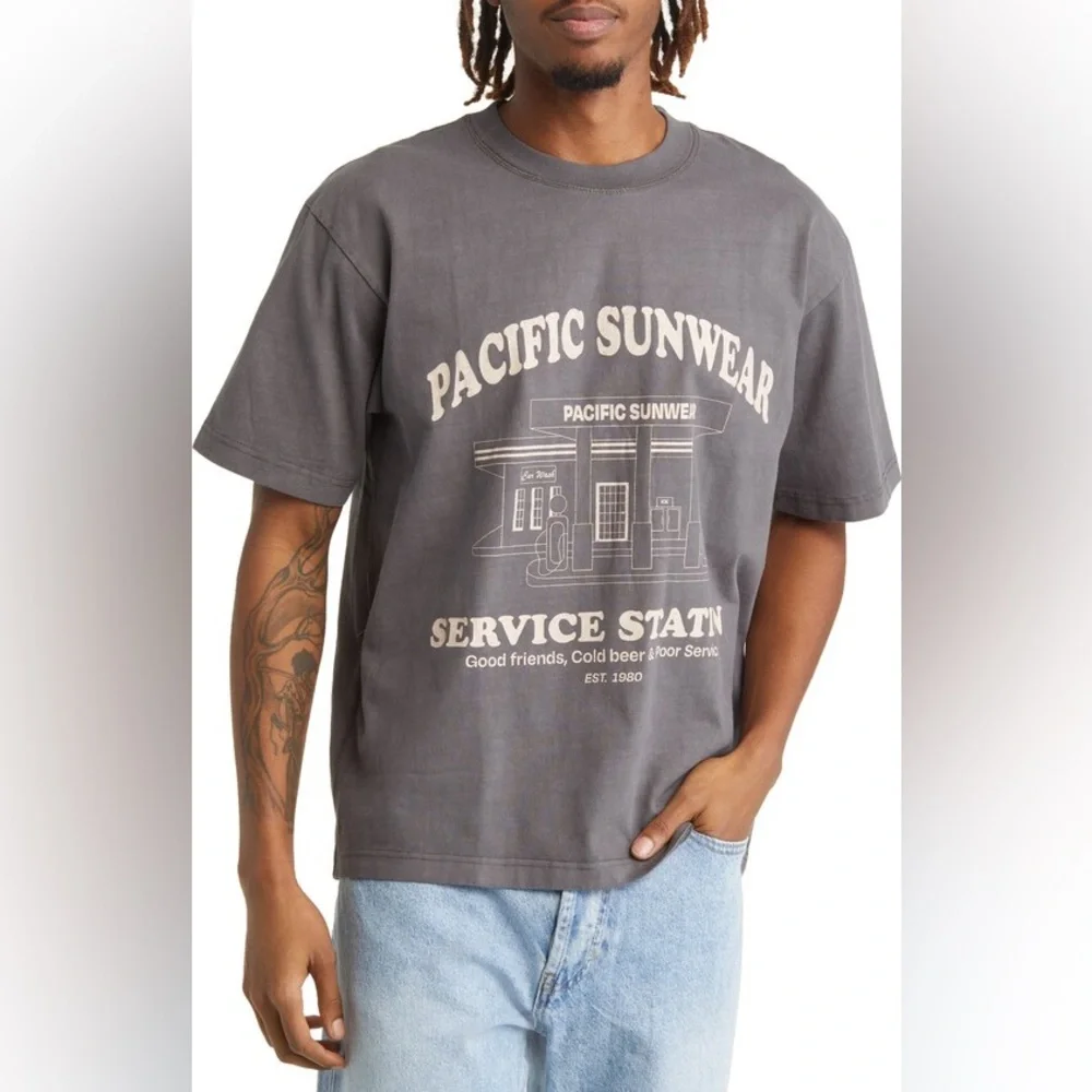 PacSun Men's Service Station Graphic Tee - Grey Size M, heavyweight